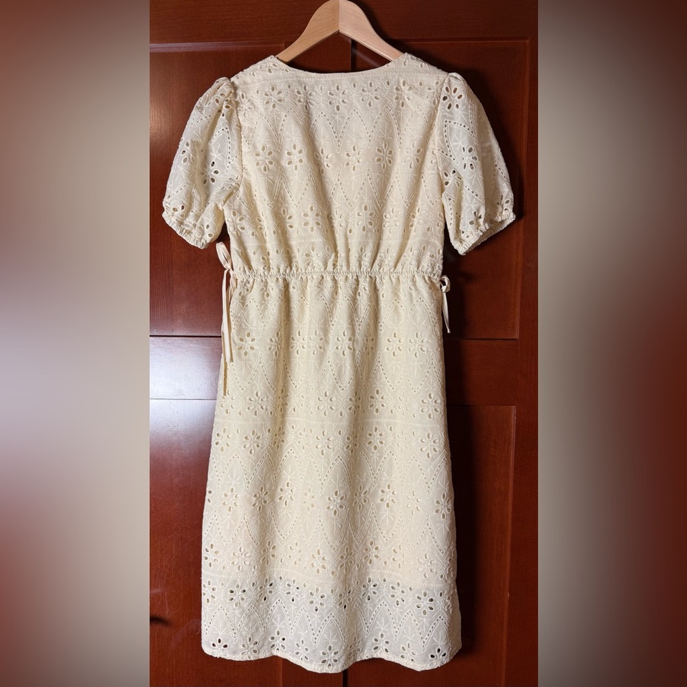 Vintage Homemade Cream Eyelet Midi Dress Size Small - Picture 10 of 10